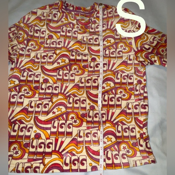 UGG Kinslee Top Velvet Fleece Oversized Short Sleeve T-shirt Retro 70s New w tag - Picture 8 of 16